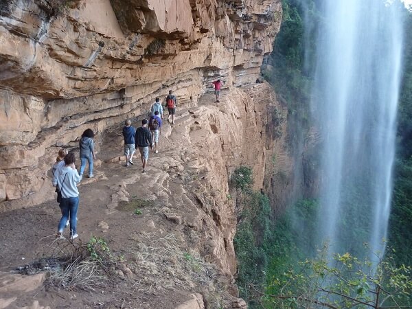 Take a leisurely stroll to Bridal Veil Falls